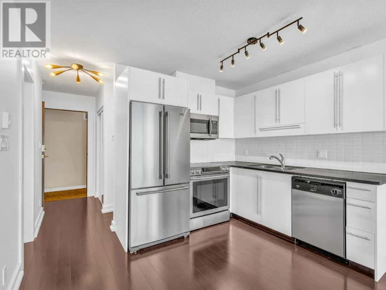 1003-550 Taylor Street, Vancouver, BC, V6B 1R1