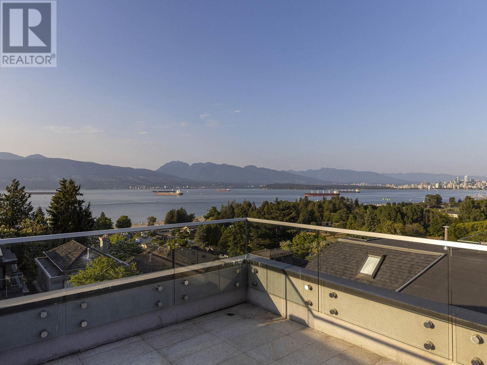 4563 West 2nd Avenue, Vancouver, BC, V6R 1K7