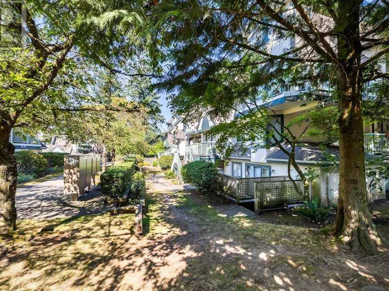 33 - 7520 18th Street, Burnaby BC V3N 4X7
