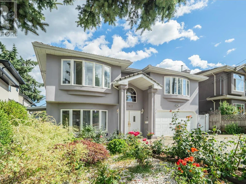 7922 16th Avenue, Burnaby BC V3N 1R3