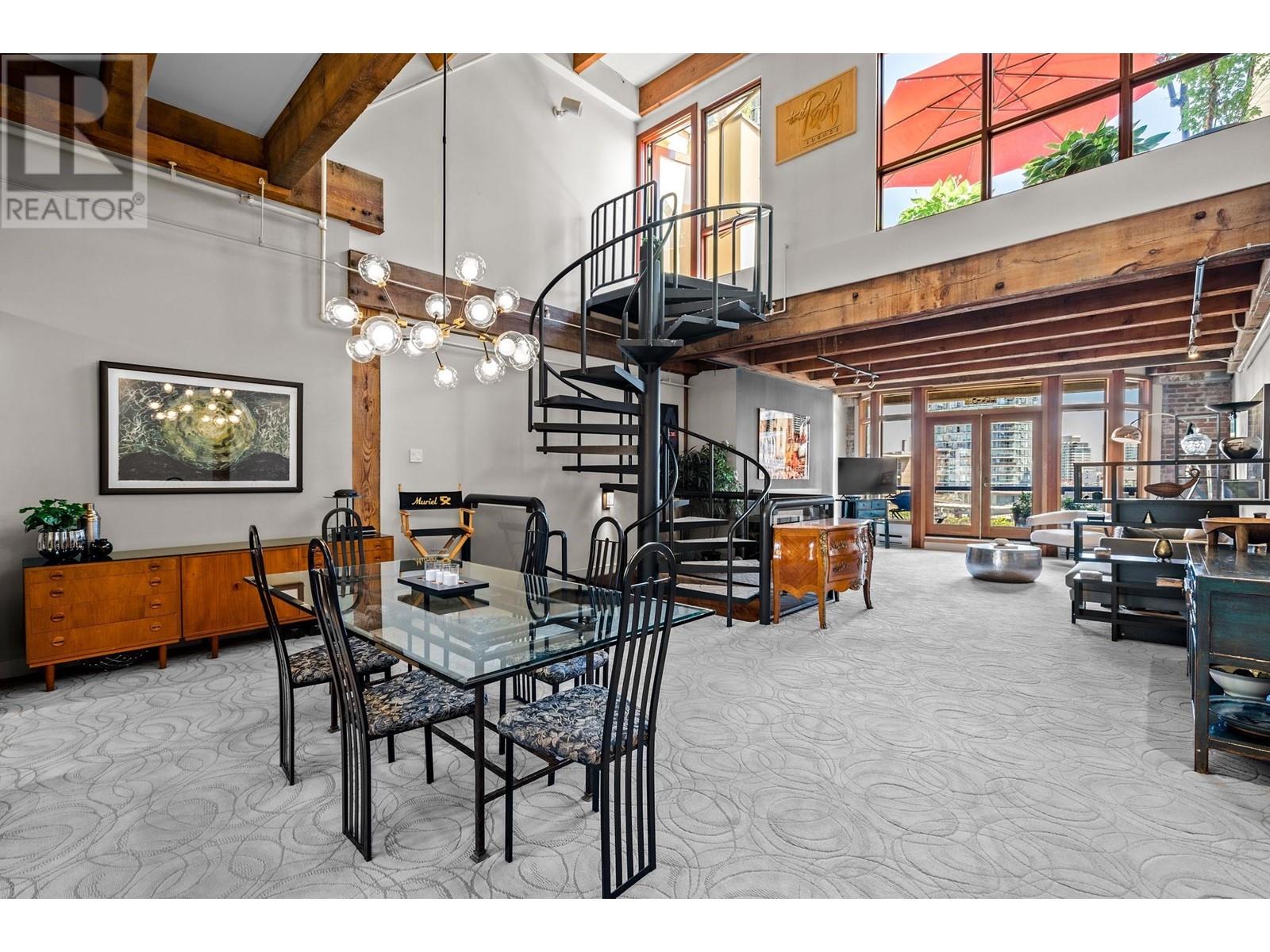 7-2-550 Beatty Street, Vancouver, BC, V6B 2L3