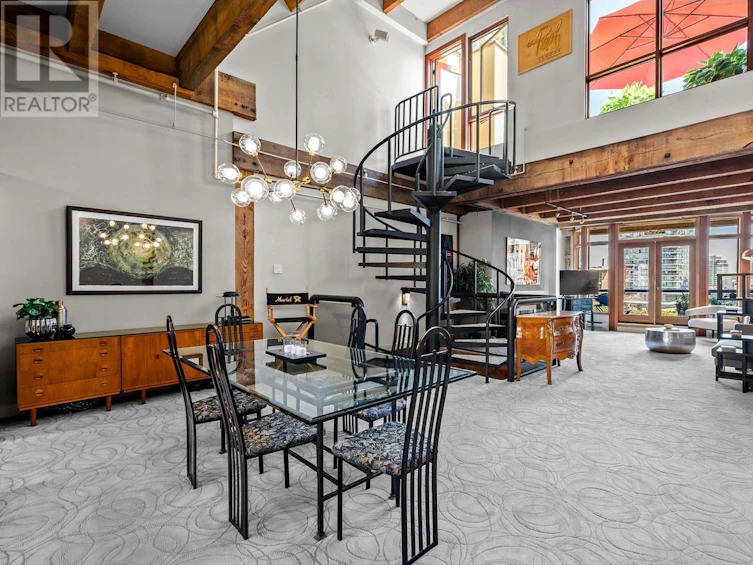 7-2-550 Beatty Street, Vancouver, BC, V6B 2L3