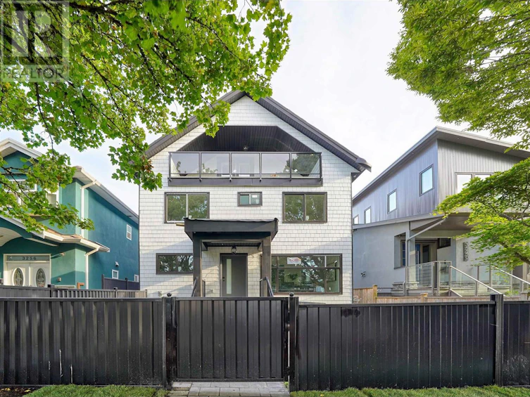 3248 William Street, Vancouver, BC, V5K 2Z1