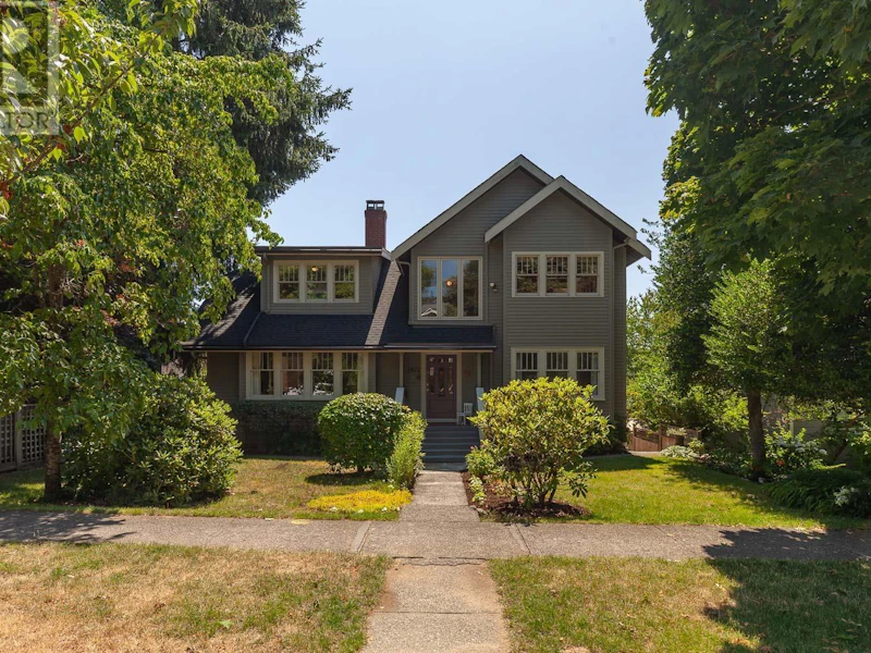 3422 W 37th Avenue, Vancouver BC V6N 2V6