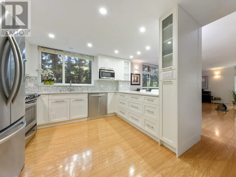 311-3905 Springtree Drive, Vancouver, BC, V6L 3E2
