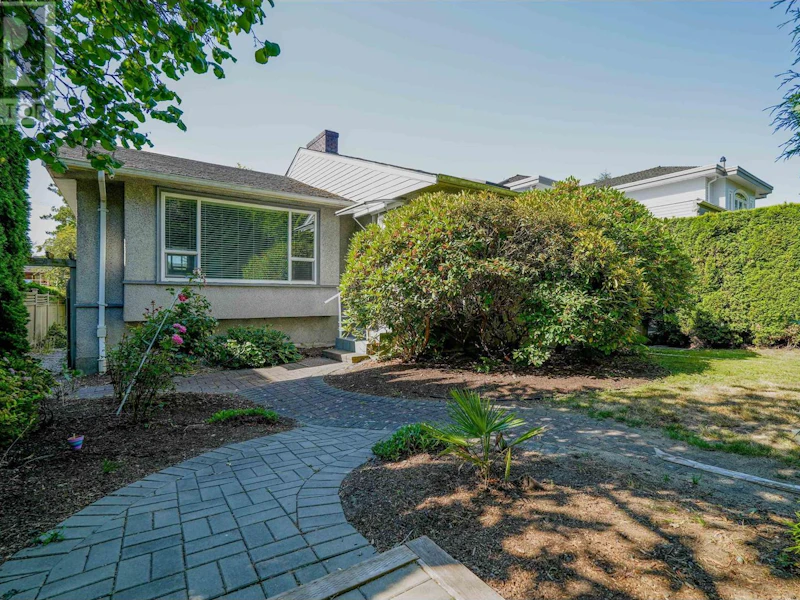 1958 W 60th Avenue, Vancouver BC V6P 2B1