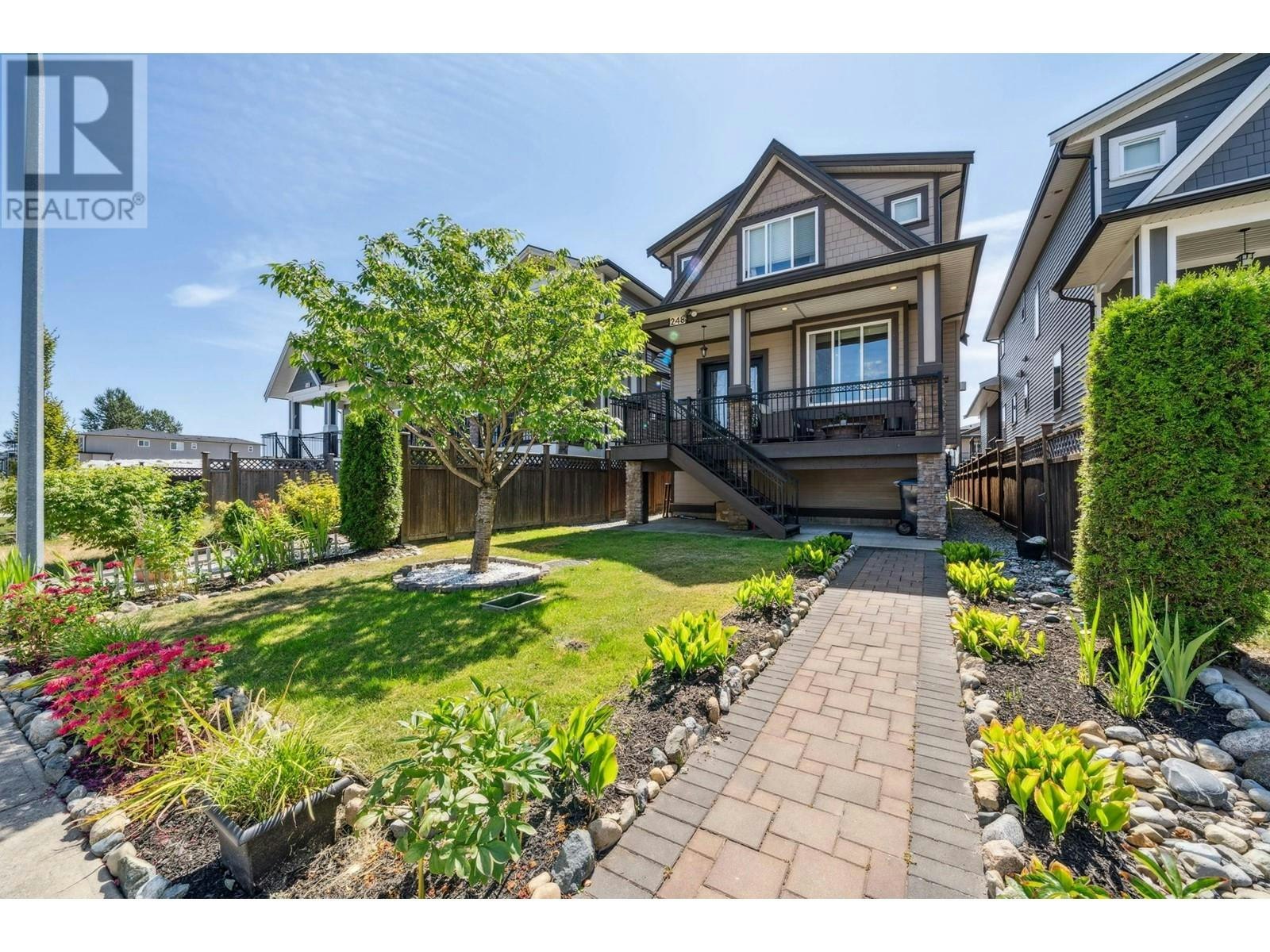 248 Hampton Street, New Westminster, BC, V3M 5L9