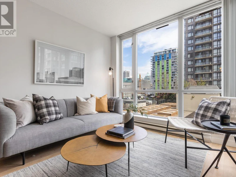805 - 1082 Seymour Street, Vancouver BC V6B 1X9