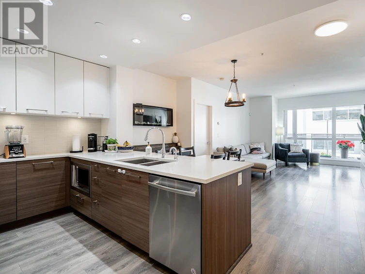 310-8580 River District Crossing, Vancouver, BC, V5S 0B9