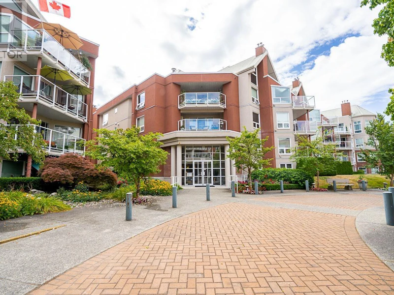 202A - 1220 Quayside Drive, New Westminster BC V3M 6H1