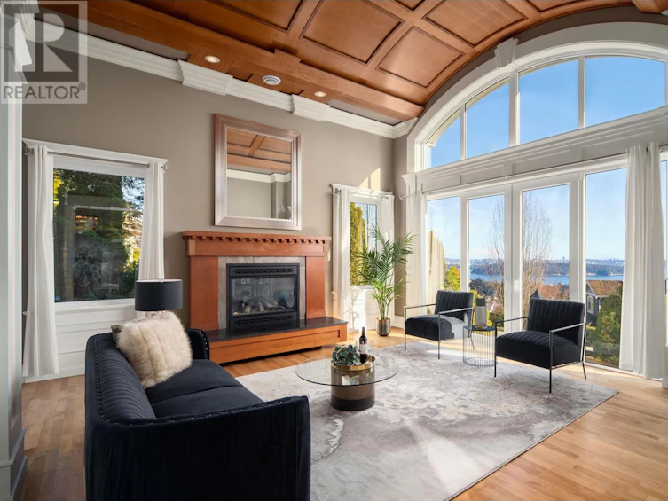 2291 Orchard Lane, West Vancouver, BC, V7V 4X6