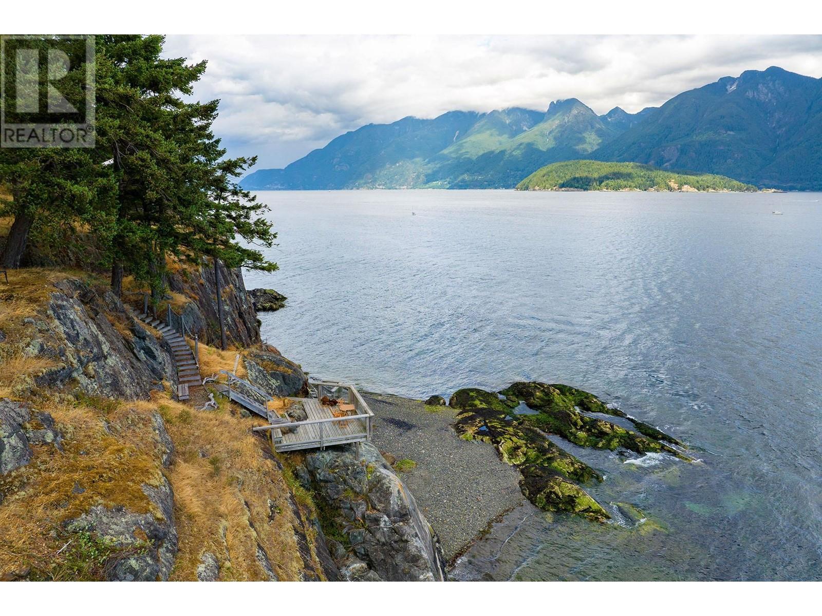 1545 Eagle Cliff Road, Bowen Island, BC, V0N 1G1