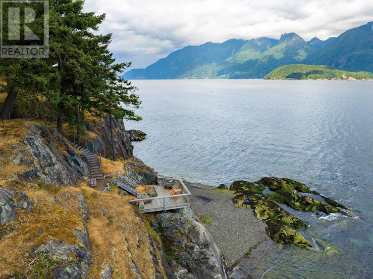 1545 Eagle Cliff Road, Bowen Island, BC, V0N 1G1