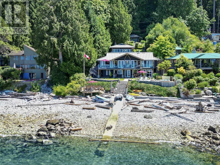8735 Lawrence Way, West Vancouver, BC, V7W 2T7