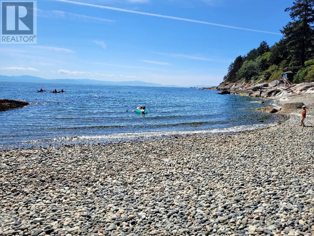 4086 Browning Road, Roberts Creek, BC, V7Z 0A1