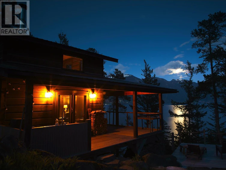 970 Mount Artaban Road, Gambier Island, BC, V0N 1V0