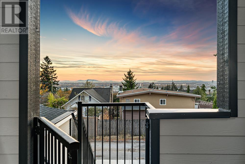 6038 Mckee Street, Burnaby, BC, V5J 2V5