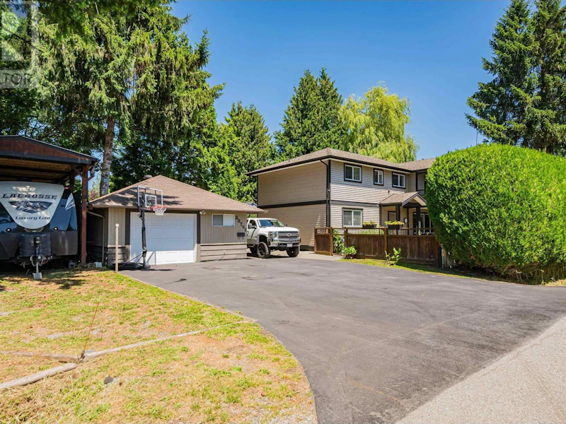 22793 Gilley Avenue, Maple Ridge BC V2X 2G3
