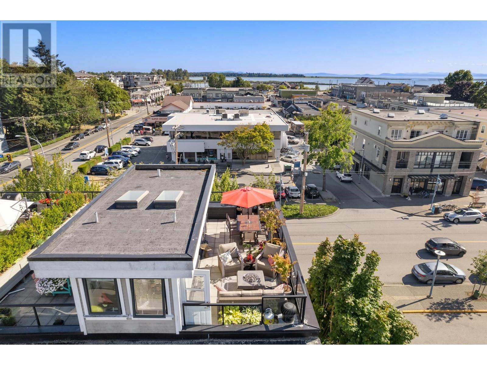 10-3993 Chatham Street, Richmond, BC, V7E 2Z6
