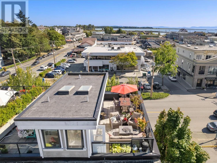 10-3993 Chatham Street, Richmond, BC, V7E 2Z6