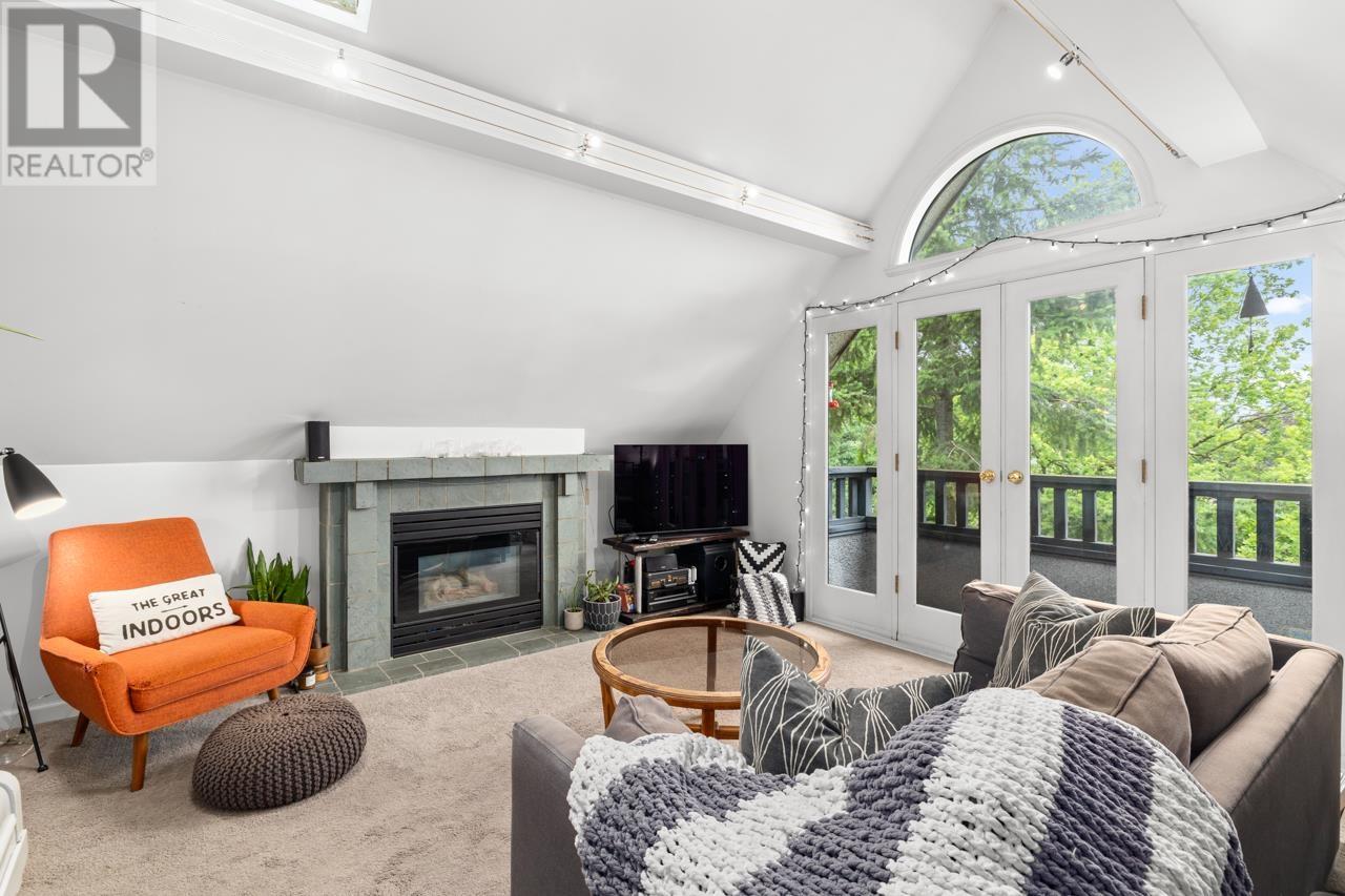 824-824-826 East 13th Avenue, Vancouver, BC, V5T 2L5