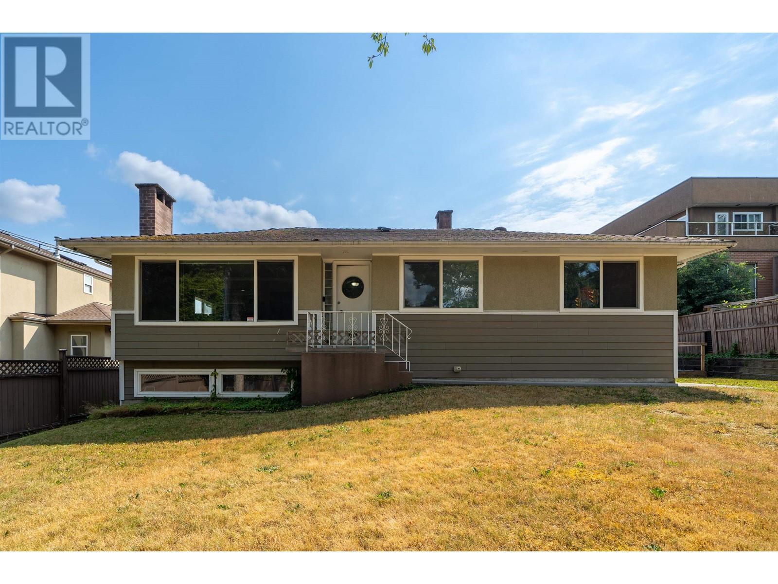 7490 Cariboo Road, Burnaby, BC, V3N 4A7