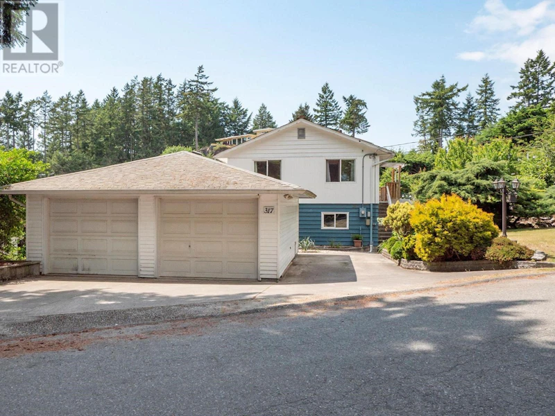 317 Shoal Lkout, Gibsons BC