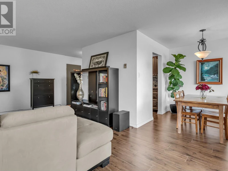 103 - 444 Lonsdale Avenue, North Vancouver BC V7M 3H5