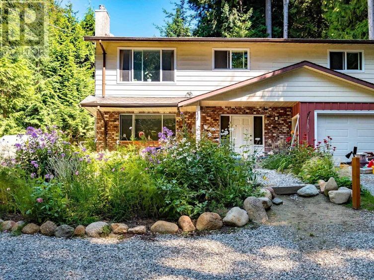 2066 Lower Road, Gibsons, BC, V0N 2W6