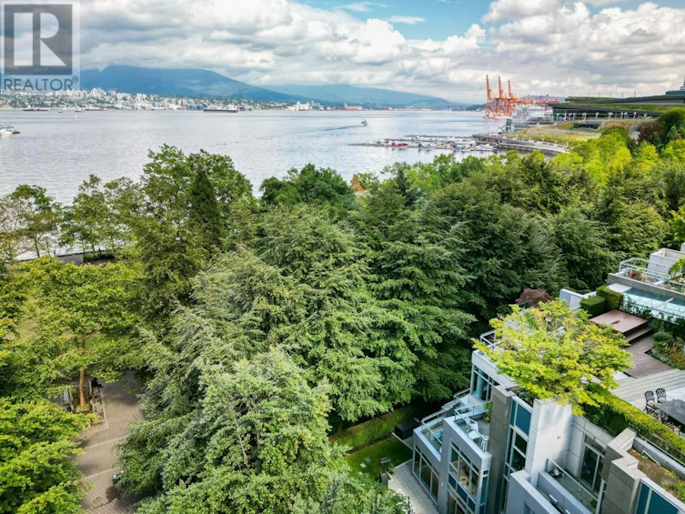 TH22-1281 West Cordova Street, Vancouver, BC, V6C 3R5