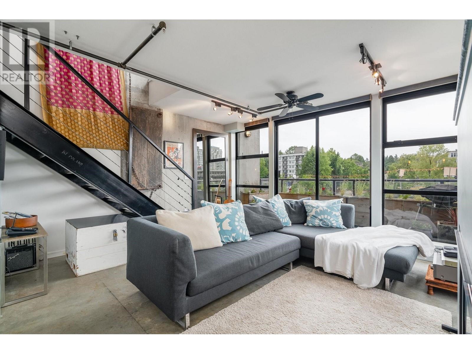 716-428 West 8th Avenue, Vancouver, BC, V5Y 1N9