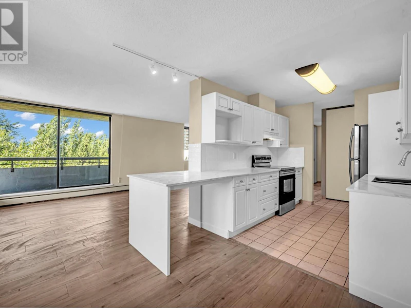 904 - 3737 Bartlett Court, Burnaby BC V3J 7E3