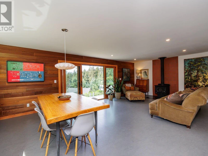 1546 Whitesails Drive, Bowen Island BC V0N 1G2