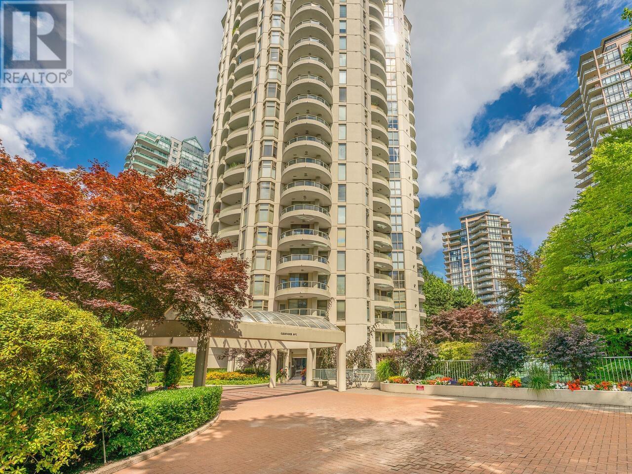 304-6188 Patterson Avenue, Burnaby, BC, V5H 2N1