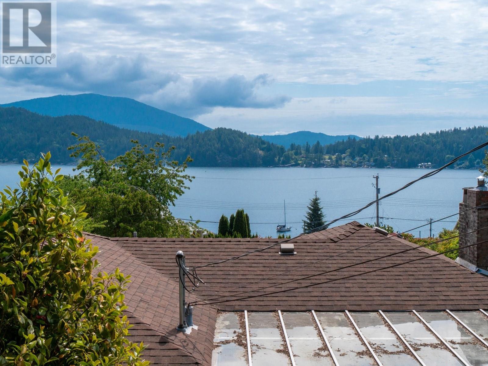 591 Killarney Lane, Gibsons, BC, V0N 1V9