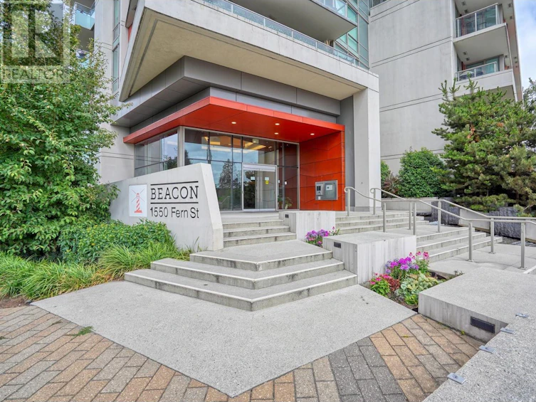 603-1550 Fern Street, North Vancouver, BC, V7J 0A9