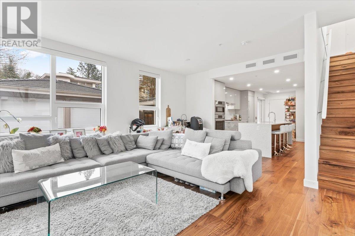 5050 Cambie Street, Vancouver, BC, V5Z 2Z5