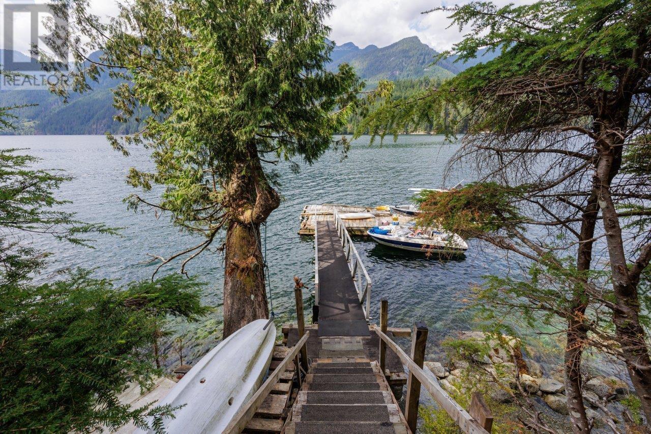 23 EAST East Of Croker Island, North Vancouver, BC