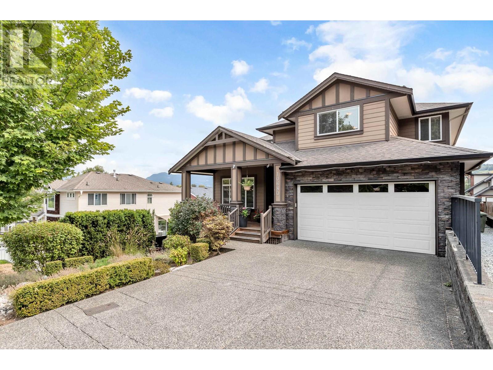 10680 239 Street, Maple Ridge, BC, V2W 0B3