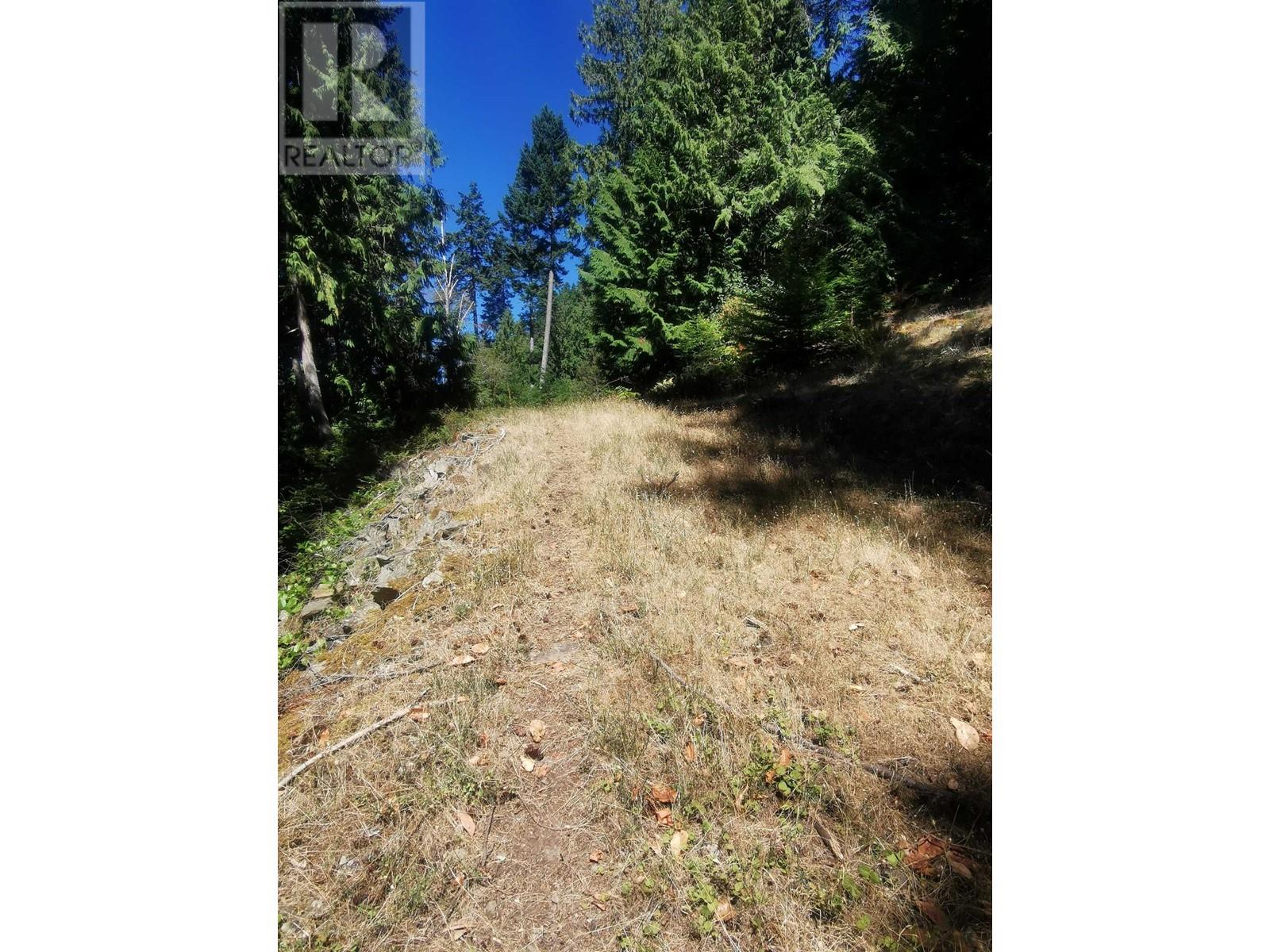 LOT 9 Beechwood Drive, Mayne Island, BC, V0N 2J2 - 4