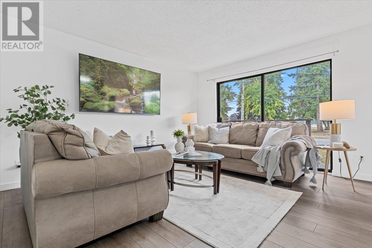 6922 Sperling Avenue, Burnaby, BC, V5E 2W2