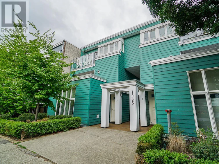 1-1065 West 8th Avenue, Vancouver, BC, V6H 1C3