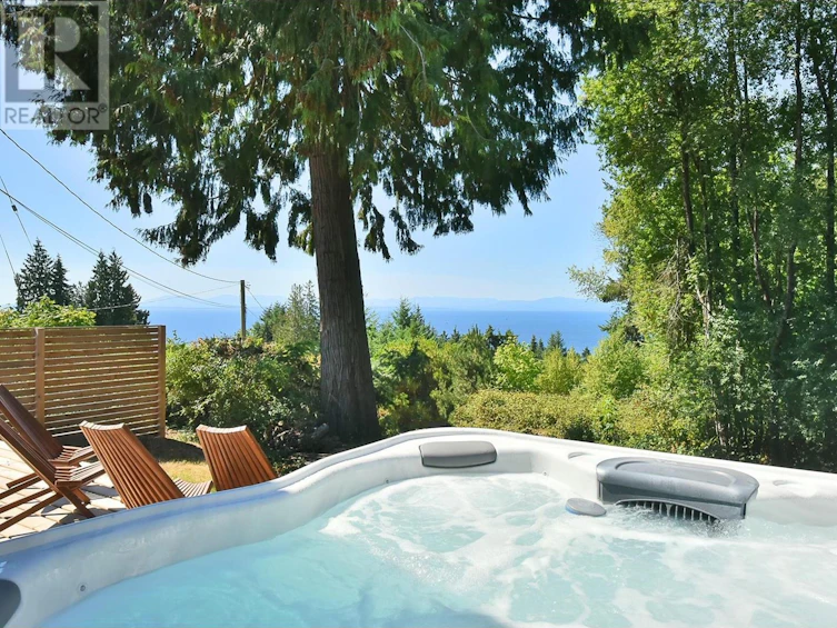 1440 Velvet Road, Gibsons, BC, V0N 1V5