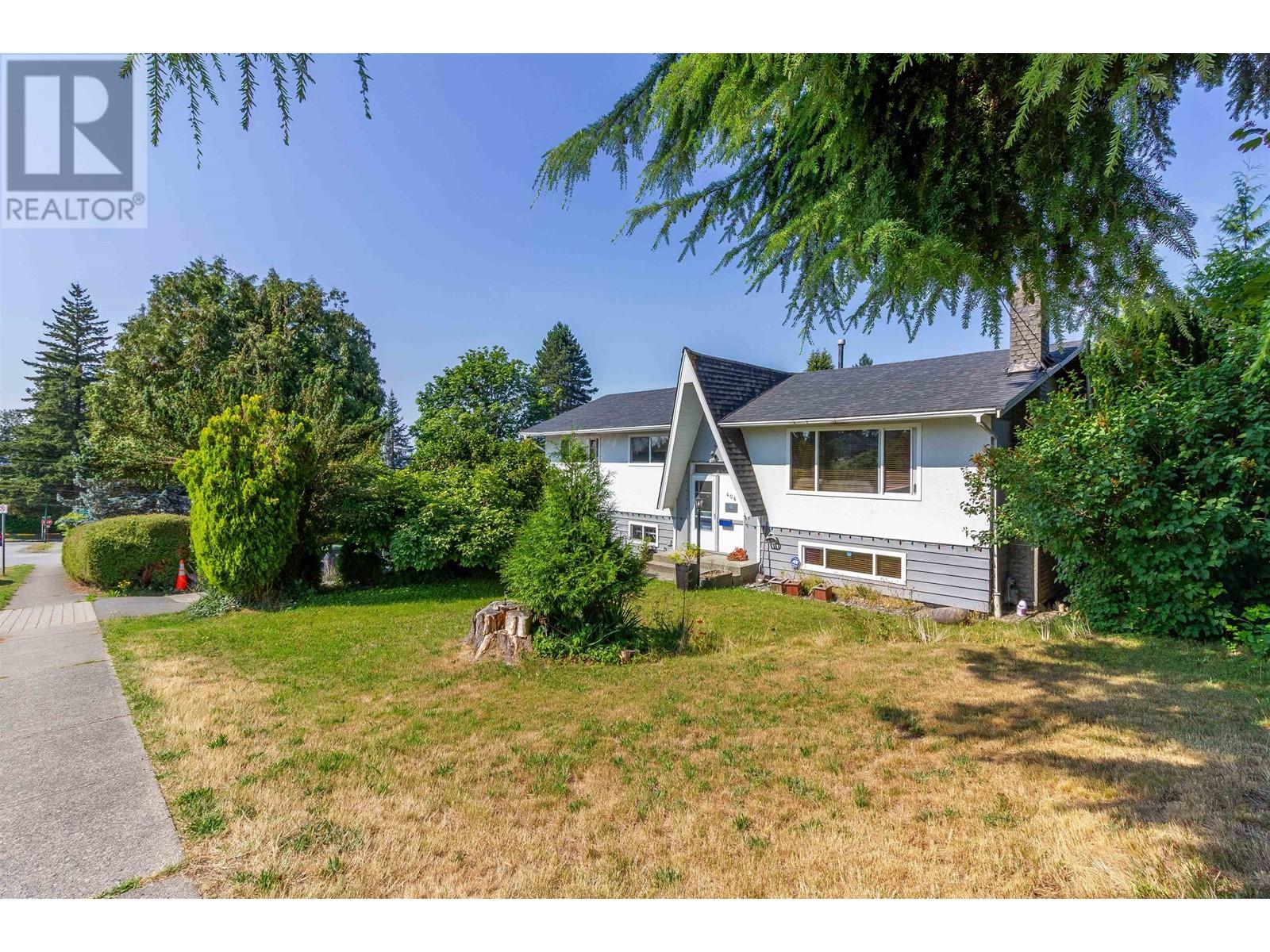 406 Schoolhouse Street, Coquitlam, BC, V3K 4Y6