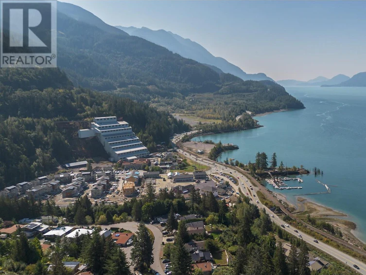 685 Copper Drive, Squamish, BC, V8B 1J1