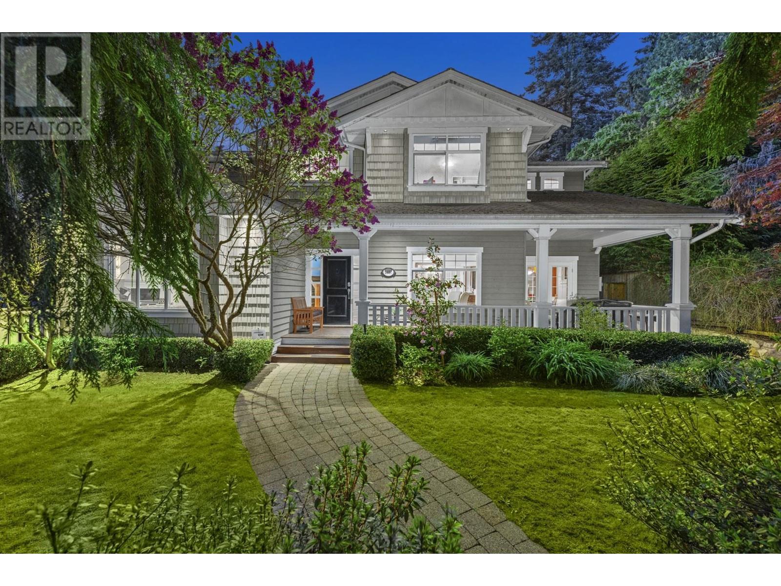 2187 Jefferson Avenue, West Vancouver, BC, V7V 2A6