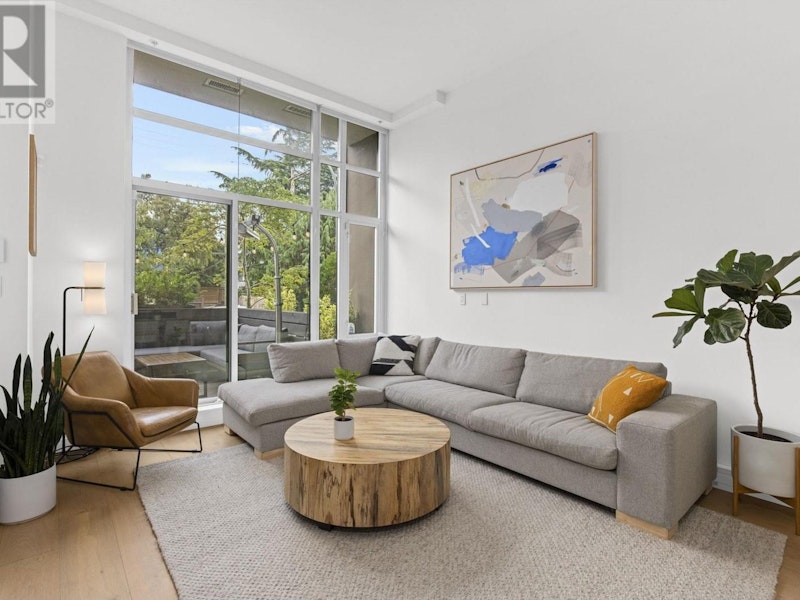 2349 Scotia Street, Vancouver BC V5T 0B2