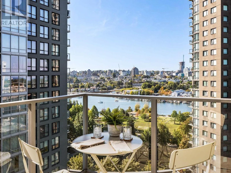 1608 - 550 Pacific Street, Vancouver BC V6Z 3G2
