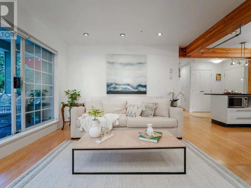101 - 1950 E 11th Avenue, Vancouver BC V5N 1Z2