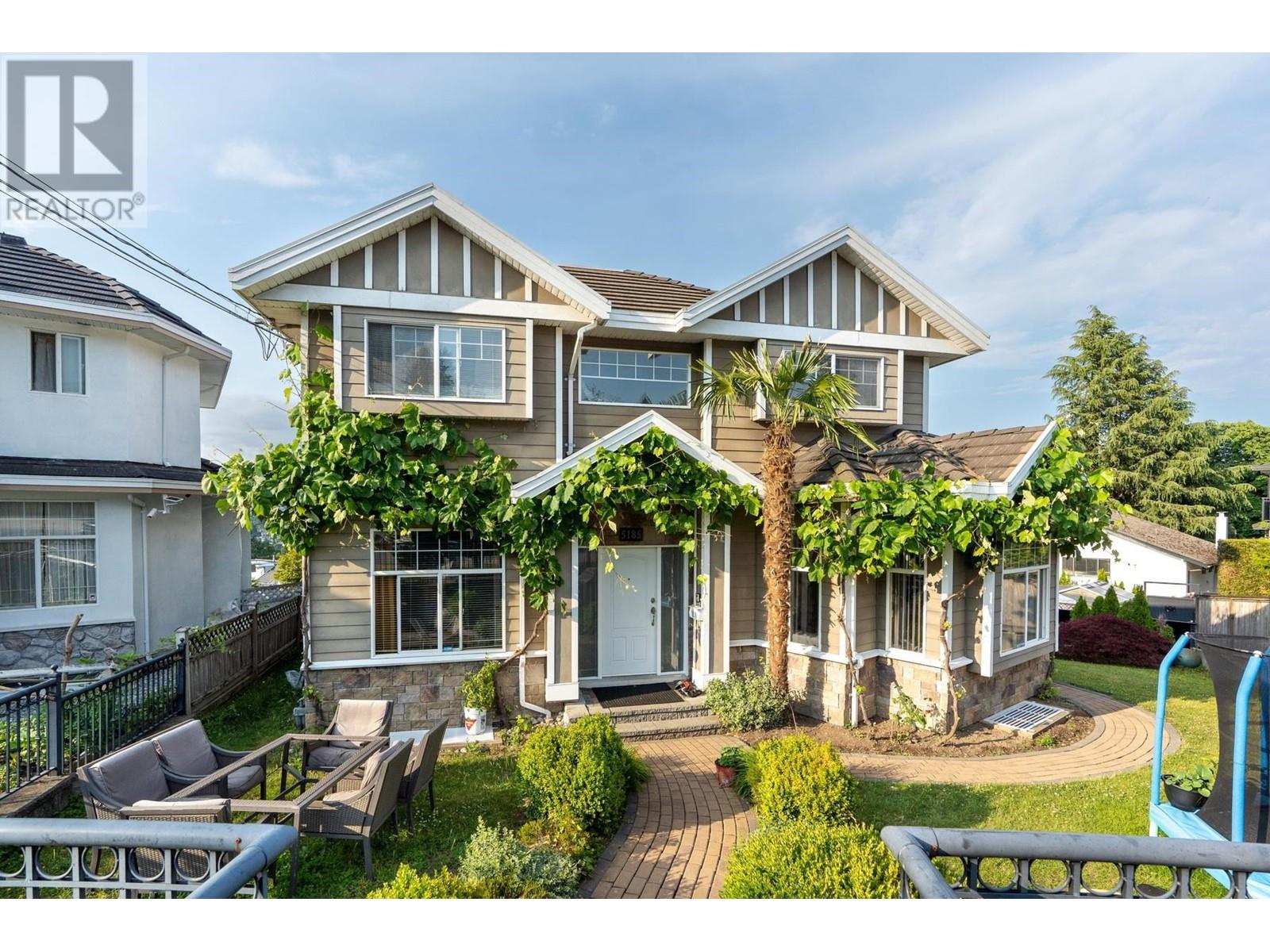 5185 Grafton Court, Burnaby, BC, V5H 1M8
